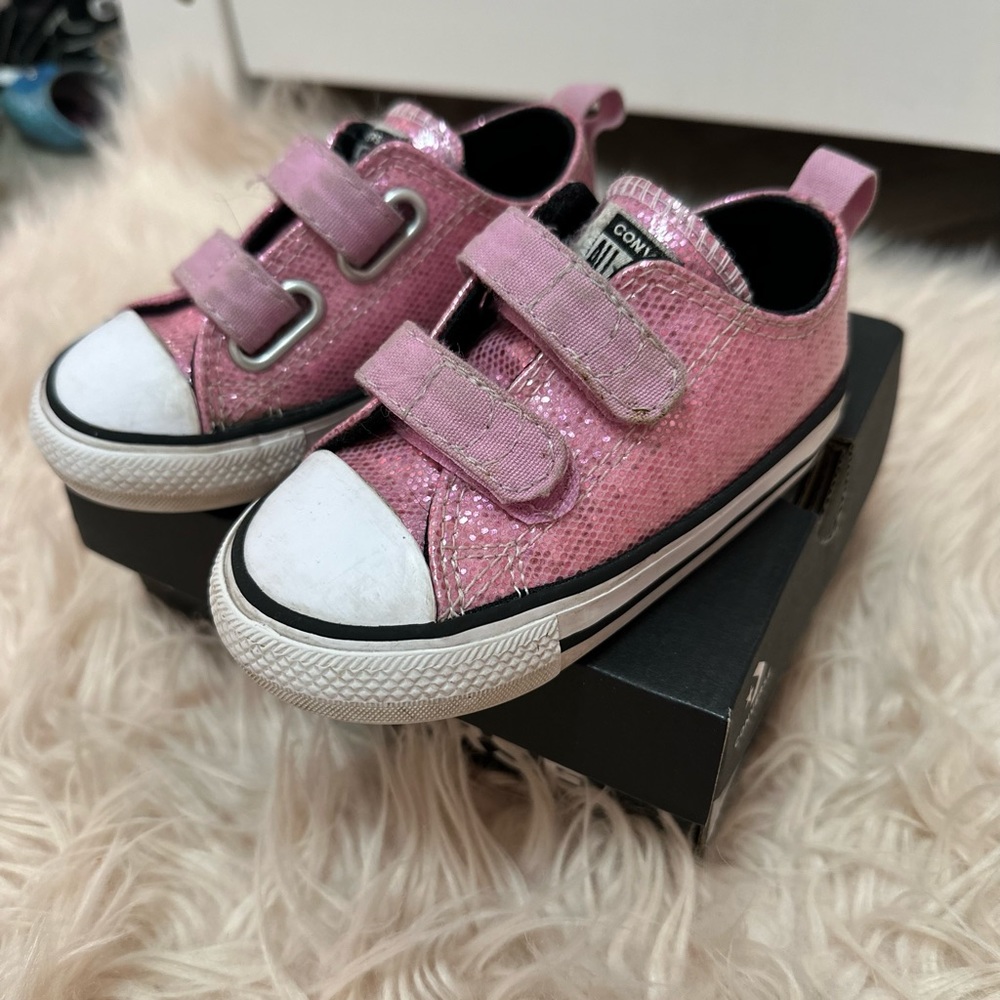Pink glitter converse, baby size 6